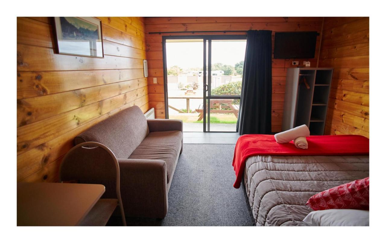 Greymouth Seaside Top 10 Holiday Park エクステリア 写真