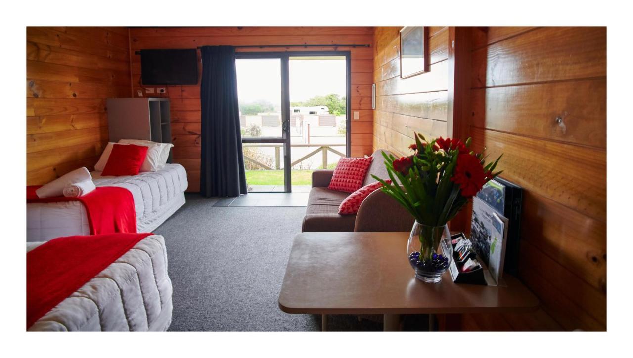Greymouth Seaside Top 10 Holiday Park エクステリア 写真