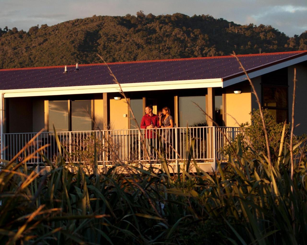 Greymouth Seaside Top 10 Holiday Park 部屋 写真