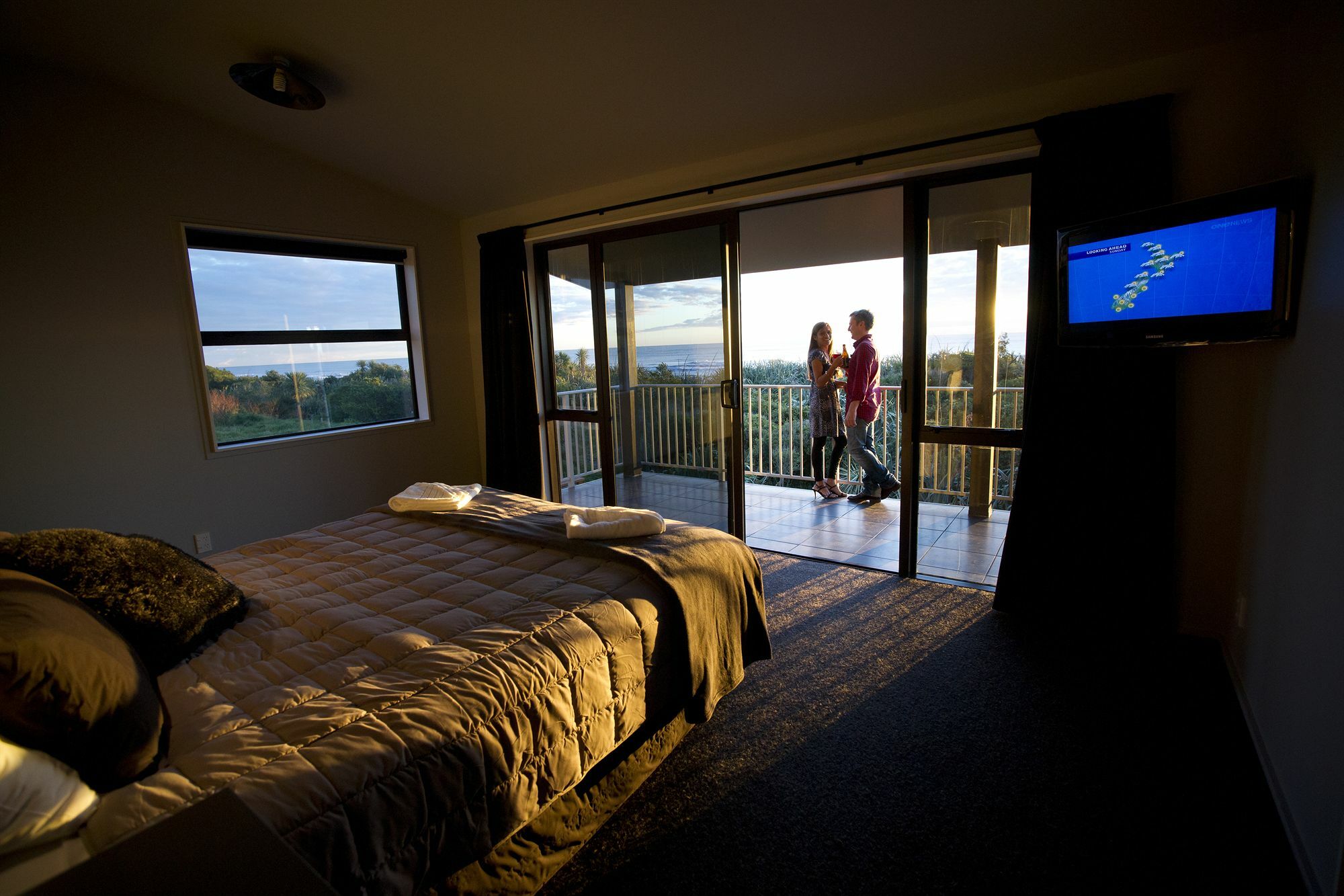 Greymouth Seaside Top 10 Holiday Park エクステリア 写真
