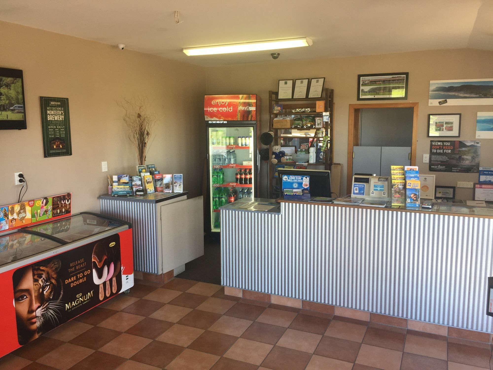 Greymouth Seaside Top 10 Holiday Park エクステリア 写真
